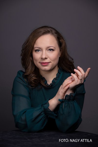 Eszter Zemlényi